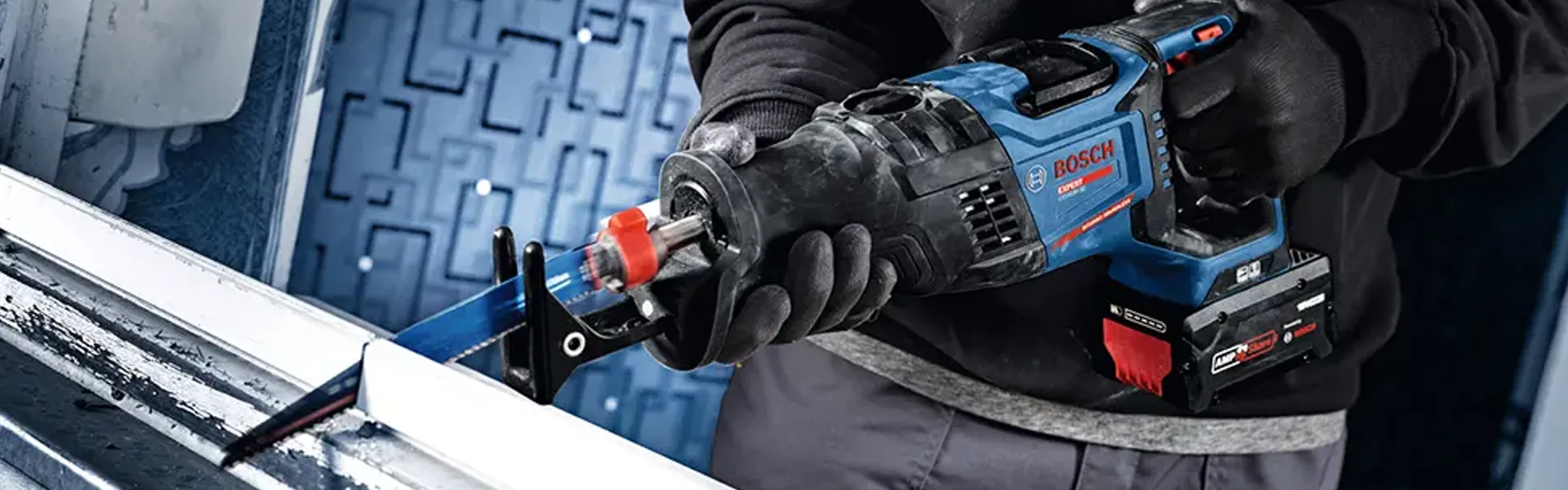 Scule de mana si electrice profesionale Milwaukee, Beta, Facom pentru atelier industrial